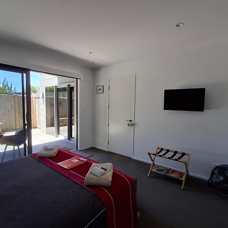 Papamoa Beach, Pohutukawa Deluxe Studio, On Hugoway מראה חיצוני תמונה