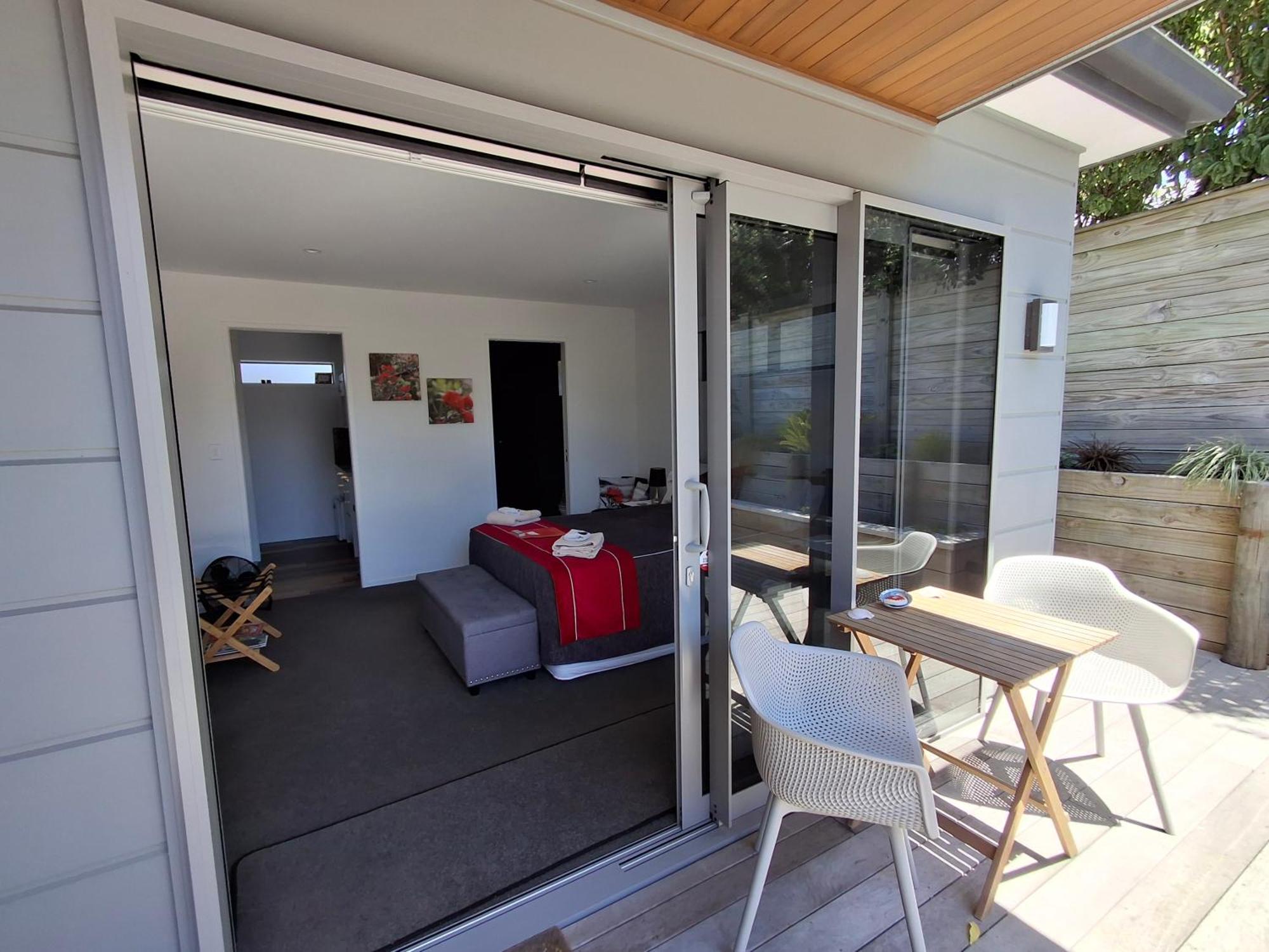 Papamoa Beach, Pohutukawa Deluxe Studio, On Hugoway מראה חיצוני תמונה